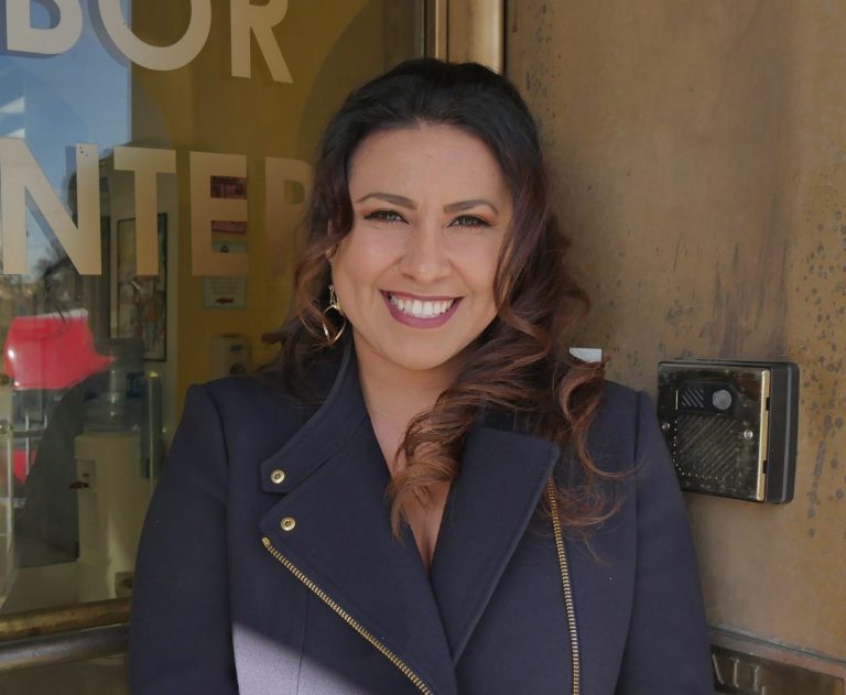 Ana Luz Gonzalez-Vasquez
