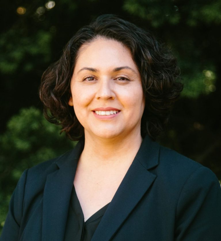 Silvia R. González